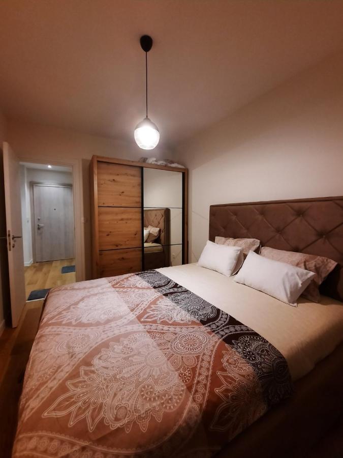 Apartment Alex بار المظهر الخارجي الصورة