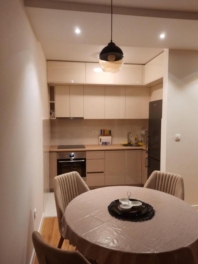 Apartment Alex بار المظهر الخارجي الصورة