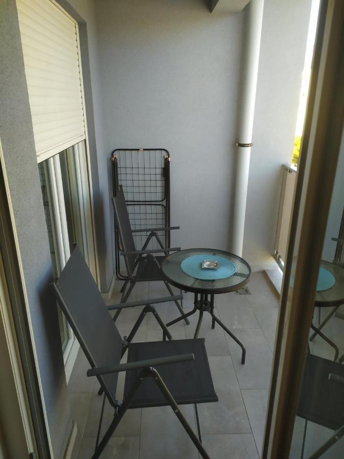 Apartment Alex بار المظهر الخارجي الصورة