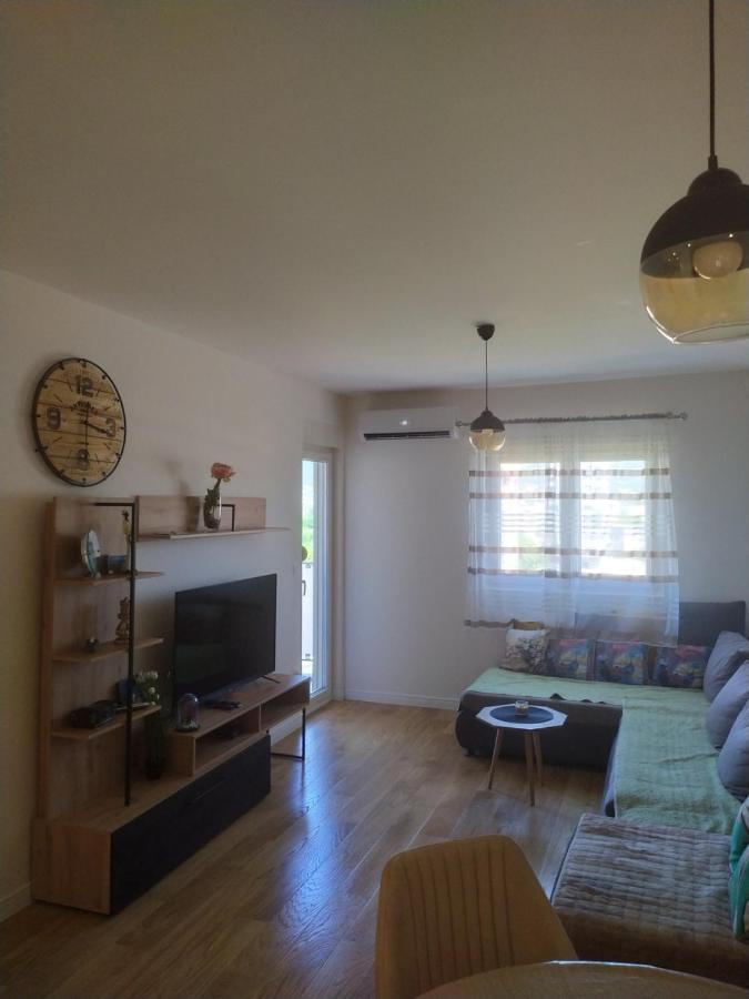 Apartment Alex بار المظهر الخارجي الصورة