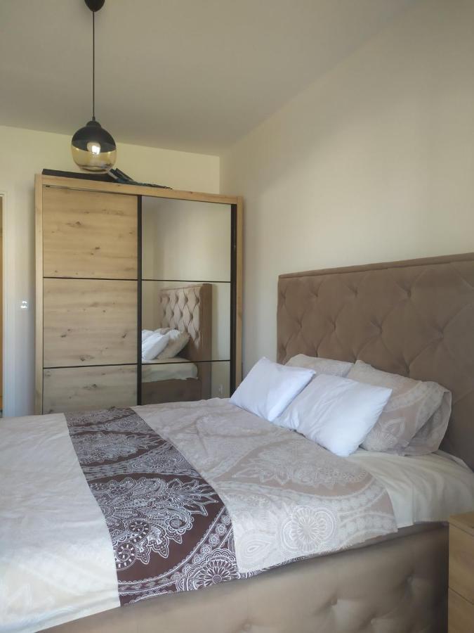 Apartment Alex بار المظهر الخارجي الصورة