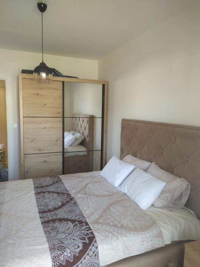 Apartment Alex بار المظهر الخارجي الصورة