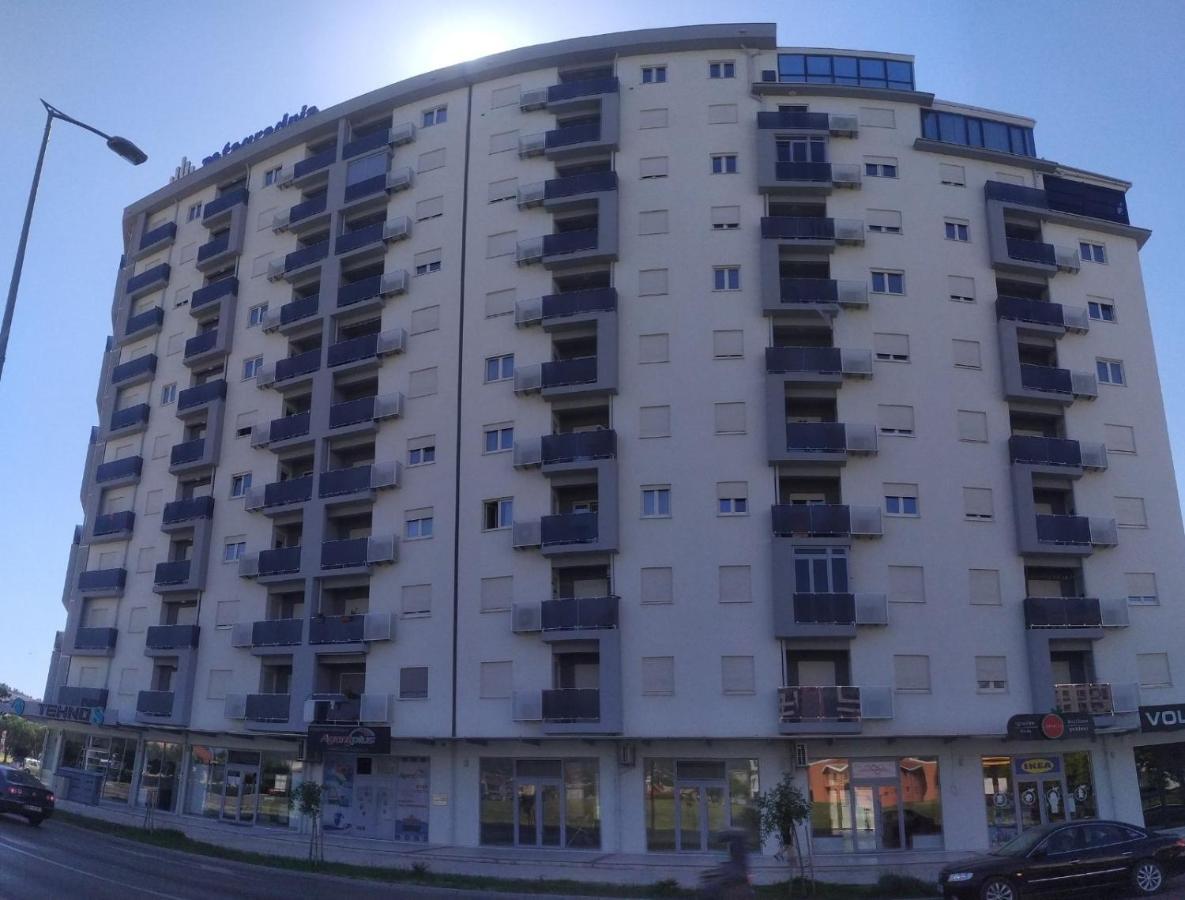 Apartment Alex بار المظهر الخارجي الصورة